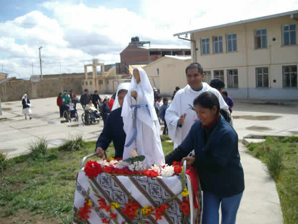 En honor a la Virgen de Lourdes