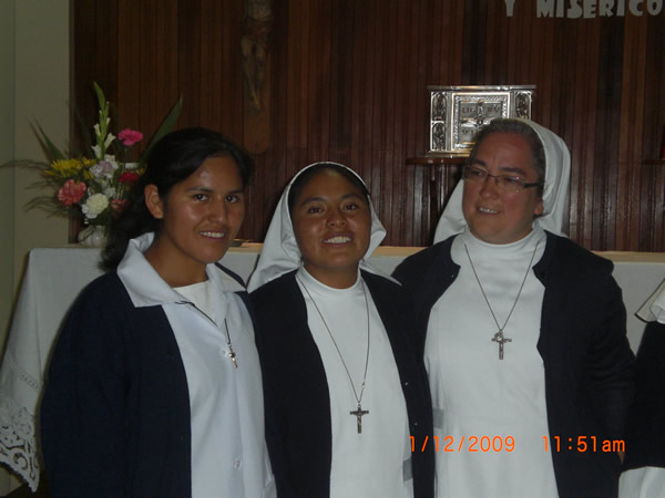Fiesta de la Inmaculada: Renovación de Votos e Inicio de Postulantado en Bolivia